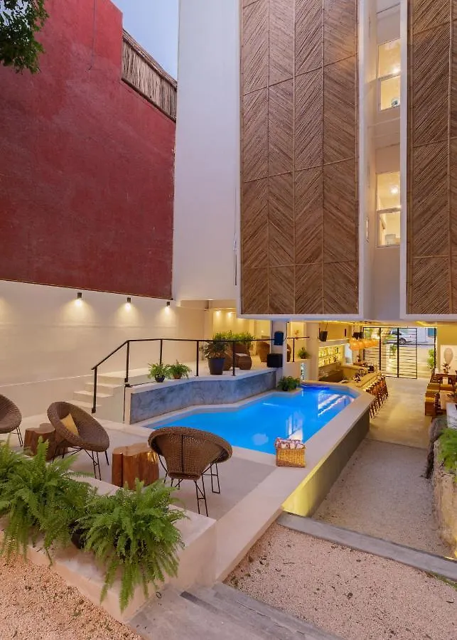 Oostel Smart Hostel - Tulum Pueblo (Adults Only)