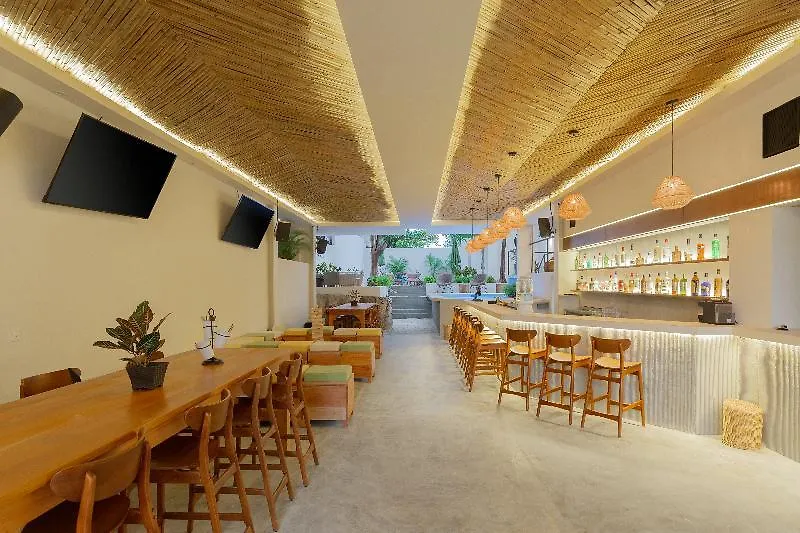 Oostel Smart Hostel - Tulum Pueblo (Adults Only)