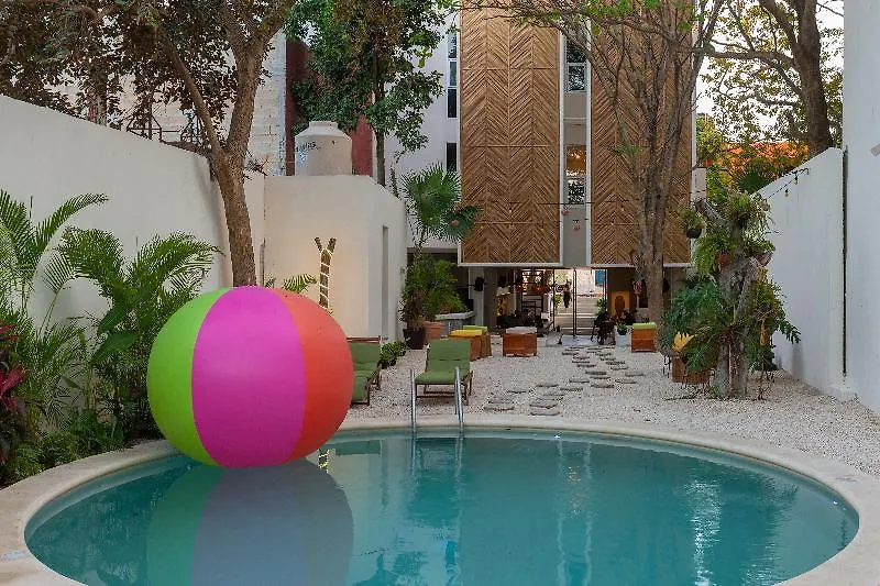 Oostel Smart Hostel - Tulum Pueblo (Adults Only)